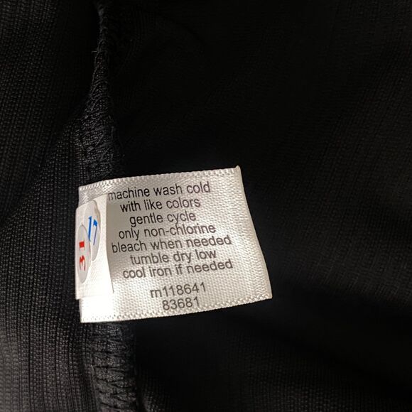 Lane Bryant Velour Velvet Fitted Mock-Neck Cutout Top Women's Size 14/16 - Picture 6 of 10